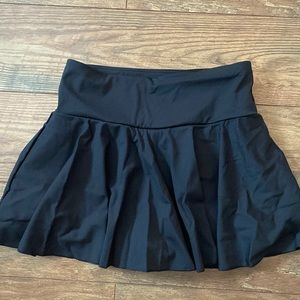 Halara tennis skirt